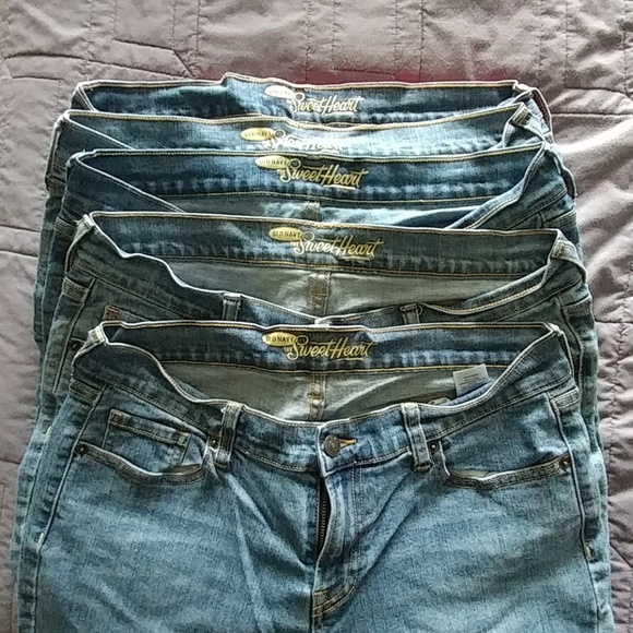 Old Navy Sweetheart Jeans AKA curvy bootcut - Picture 1 of 4